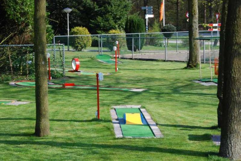 Mulder'S Vakantiehuis, Jaarplaats 108 Op Recreatiepark De Tien Heugten Schoonloo Exterior photo